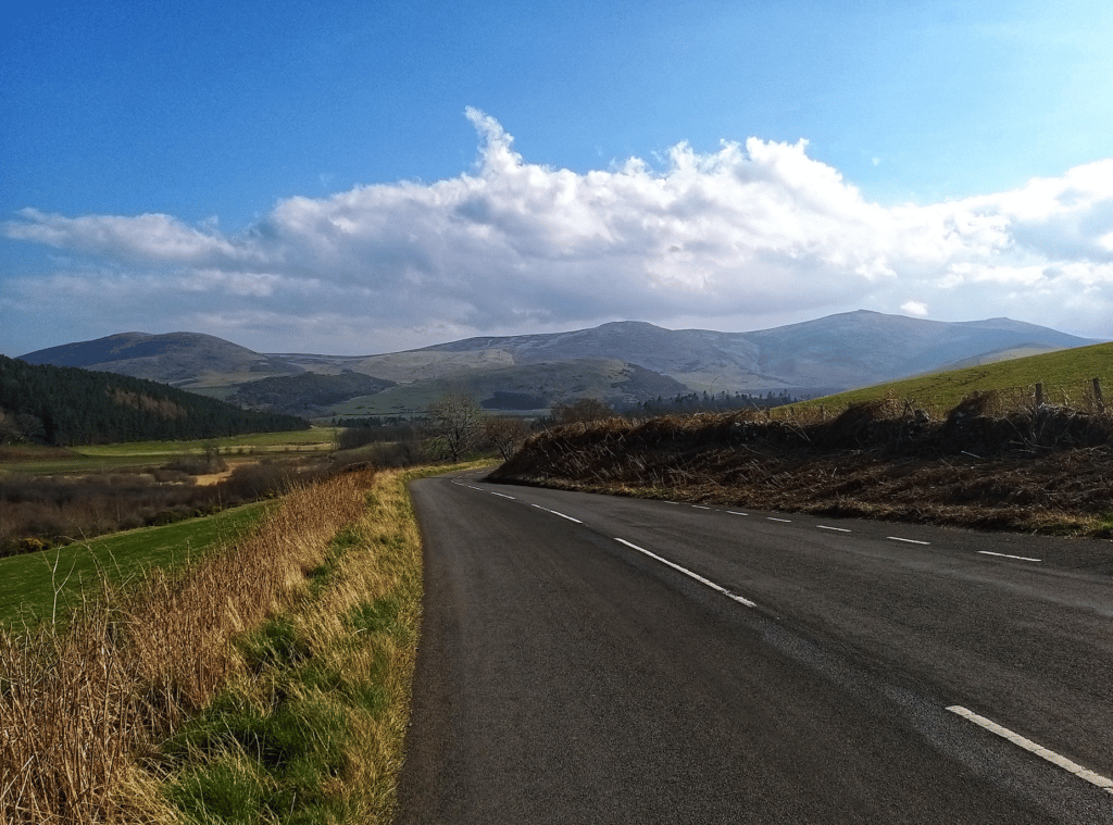 road with mountains